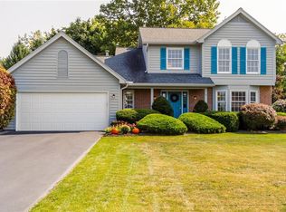 12 Marjorie Ln, Hilton, NY 14468