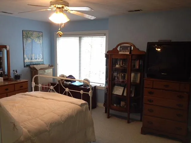 1936 Sandee Cres — Photo 11