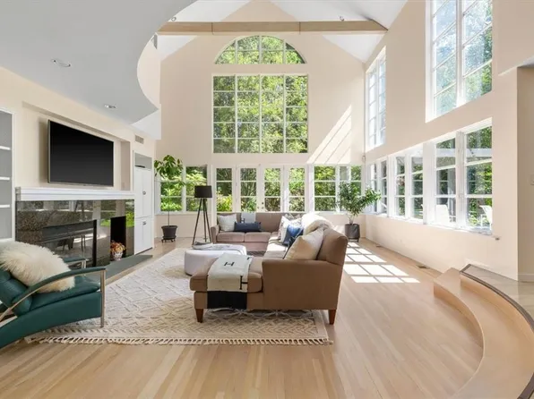 718 Orienta Avenue, Mamaroneck, NY 10543