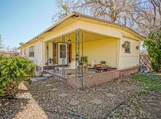 832 Alameda Rd NW, Albuquerque, NM 87114