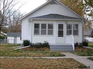 108 W Hudspith St, Valley, NE 68064