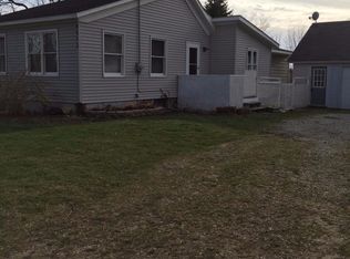 4512 Gregory Rd, Goodrich, MI 48438