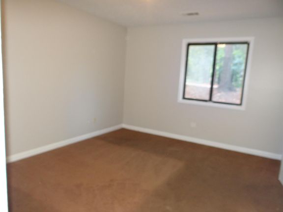 2nd image of 966 Amberly Dr APT C