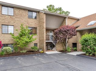 194 Washington St APT G, Canton, MA 02021