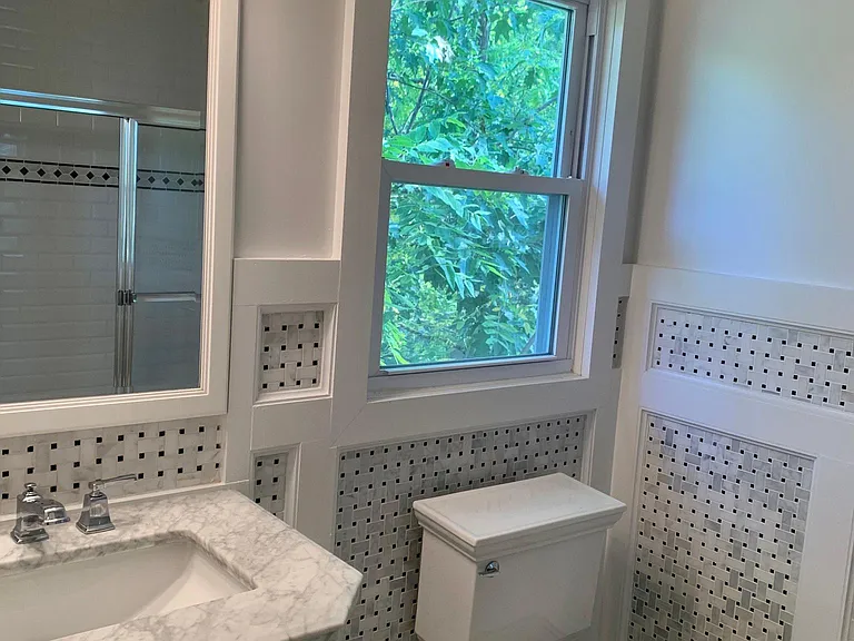 250 Oakland Ave — Photo 13