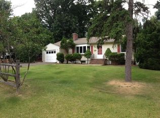 48 Dartford Rd, Morris Plains, NJ 07950