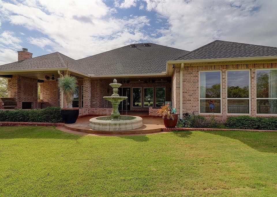 1st image of 27055 Stonewood Dr