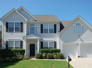 5 Surrywood Dr, Greenville, SC 29607