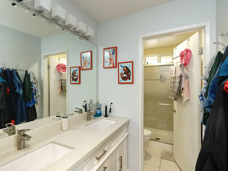 10830 Red Fern Cir — Photo 13