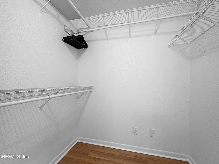 4411 Hartman Rd — Photo 71