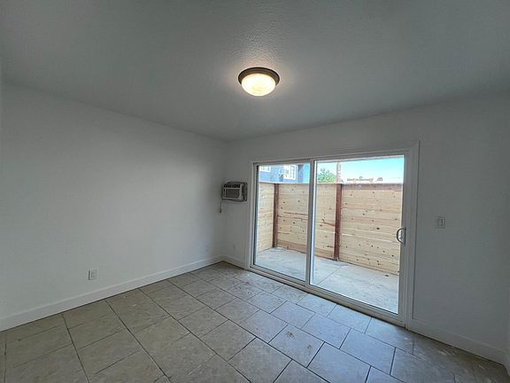 4th image of 33147 Jamieson St
