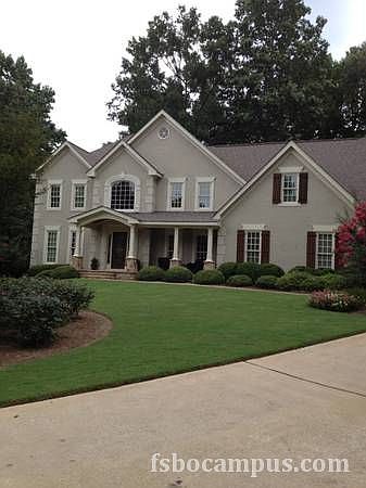 2nd image of 305 Cantlegate Close