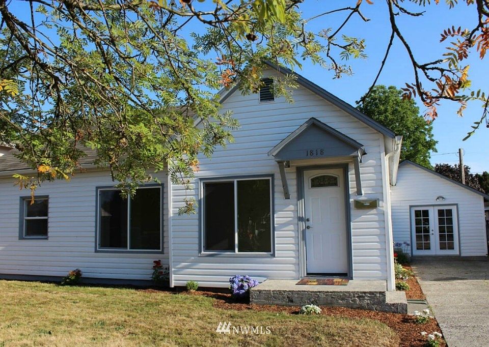 1st image of 1818 7th Street