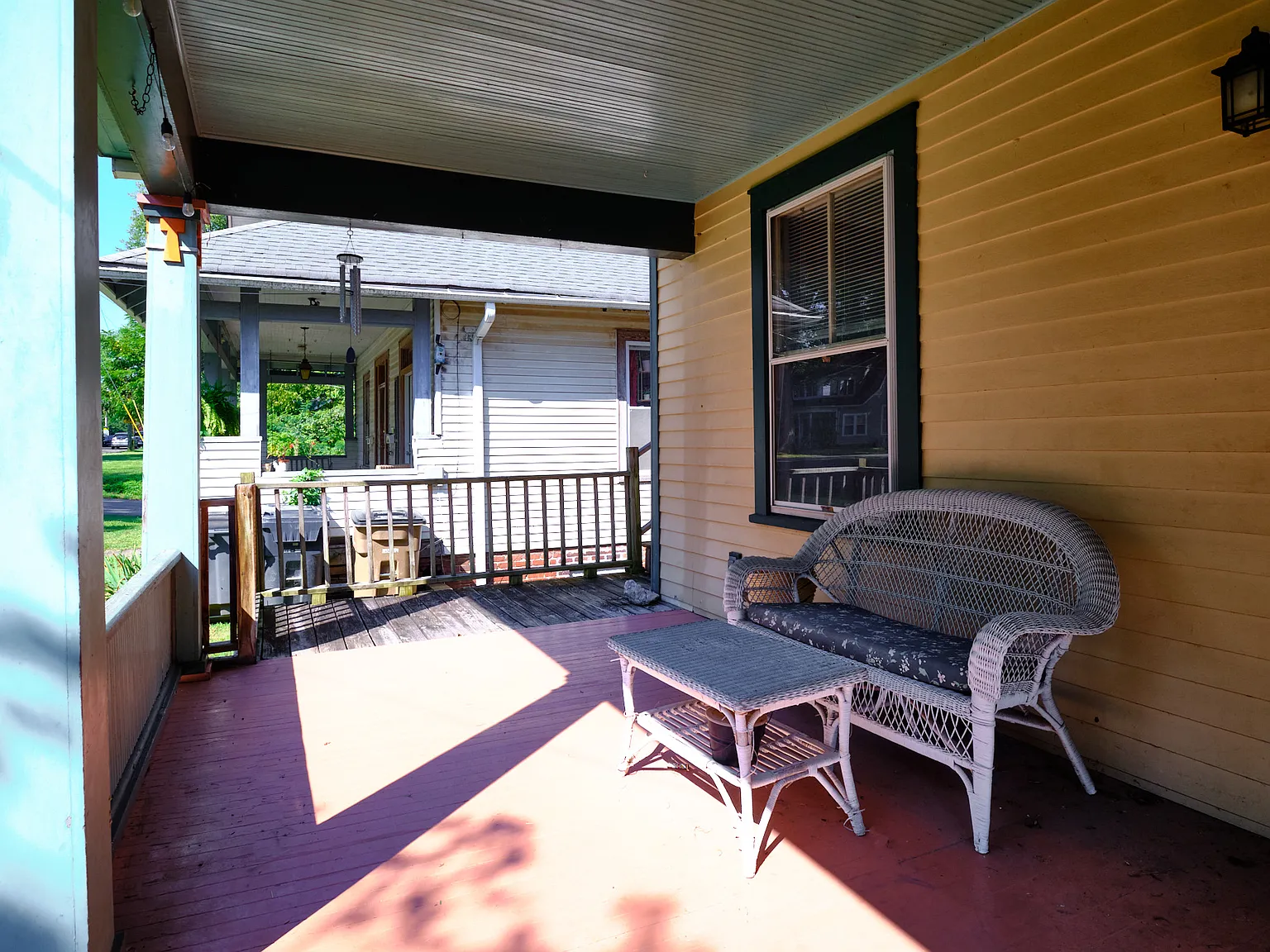 2 bed, 1250 sqft, $2,000 — Photo 2
