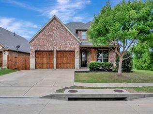 15229 Mallard Creek St, Roanoke, TX 76262