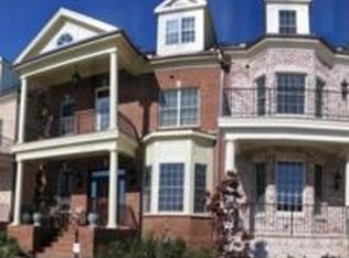 327 Circle Park Pl, Chapel Hill, NC 27517