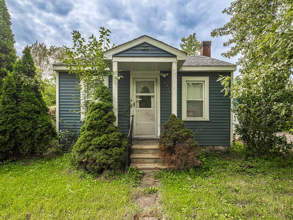 1st image of 2416 Cass St