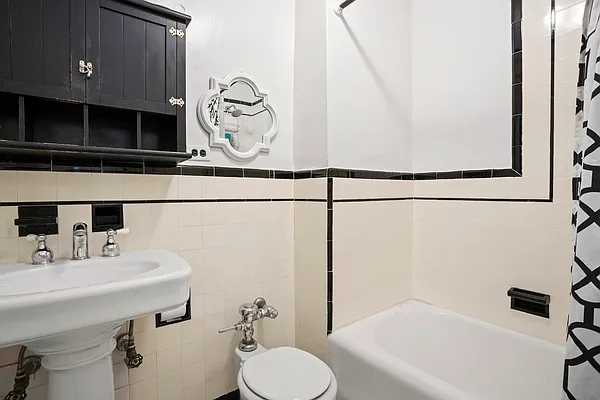 Rented by Douglas Elliman | media 11