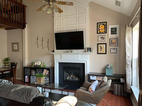 2nd image of 8204 Gossomer Bay Dr