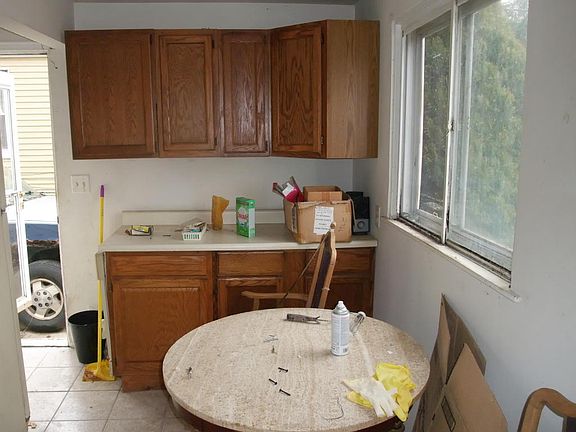 3rd image of 2216 Clyde Park Ave SW