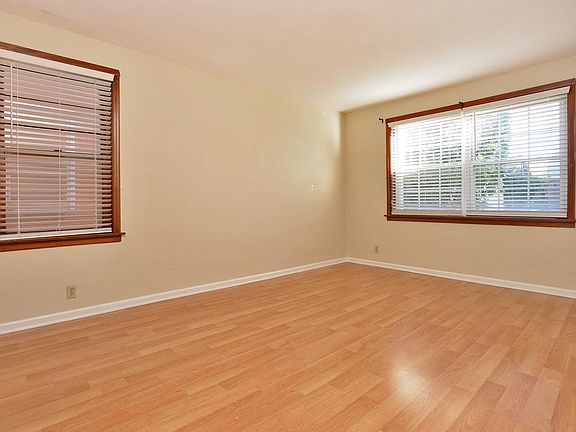 5th image of 5491 Loughborough Ave