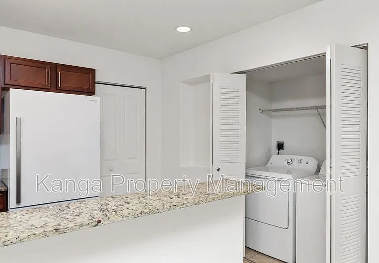 3525 NW 114th Ln #3525 — Photo 4