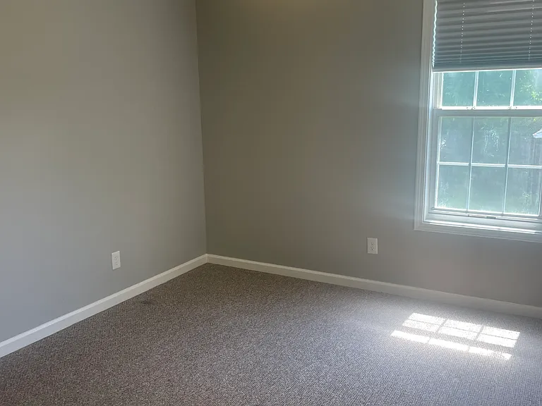 210 Hardin St #10 — Photo 1
