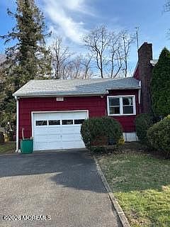 3rd image of 42 Fulton Ave