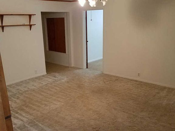 5th image of 423 Williams Ave