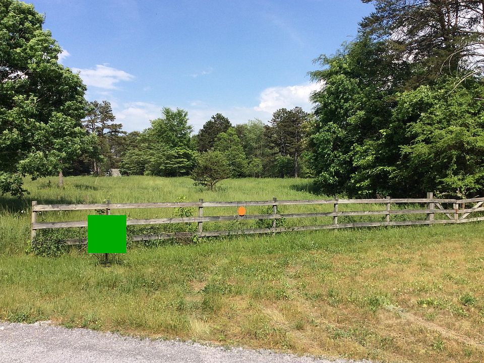 2nd image of Norton Pond Dr