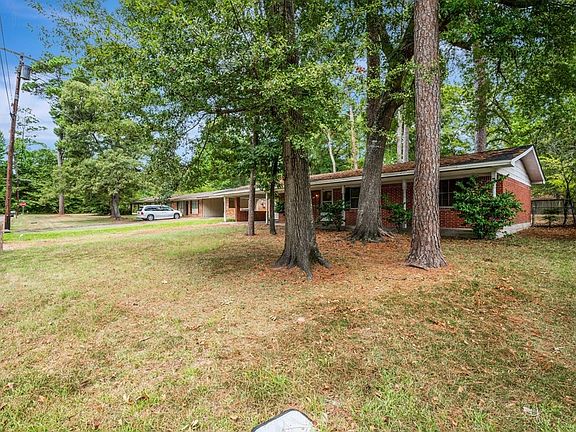 2nd image of 1520 Turtle Creek Dr