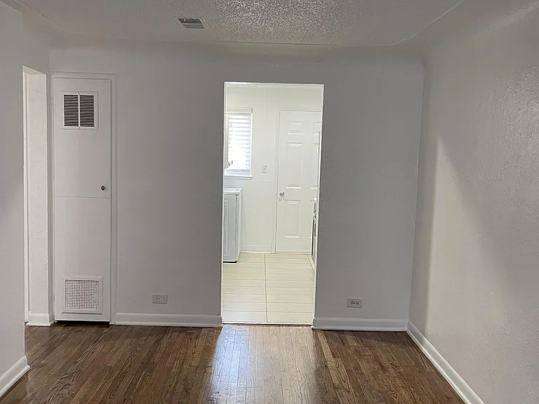 3171 S Lincoln St — Photo 27