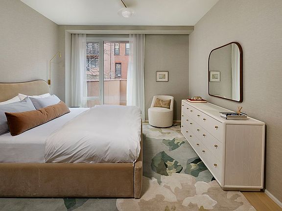 5th image of 349 W 51st St #3D