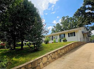 31 W 25th St, Winston Salem, NC 27105