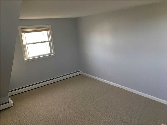 2nd image of 80 E Lakewood St