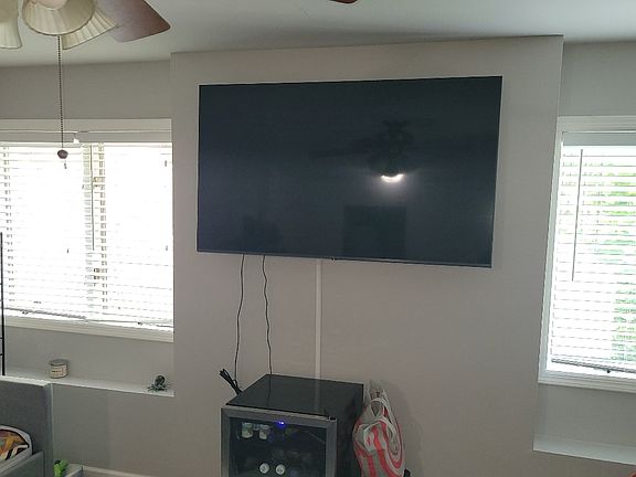 4th image of 97 Hillside Ave #1
