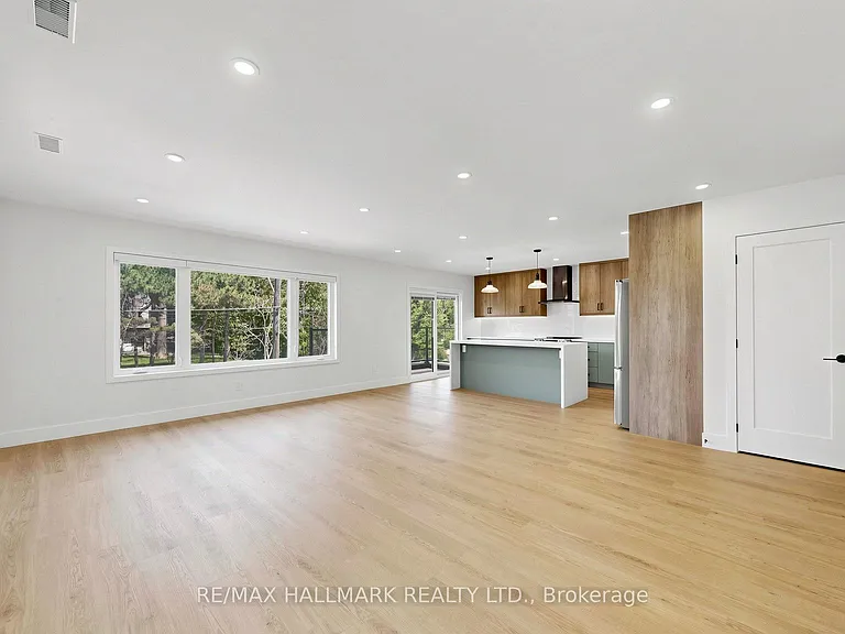 367 Woodmount Ave #2 — Photo 22