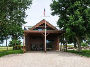 104 W Spring Creek Dr, Pierre, SD 57501