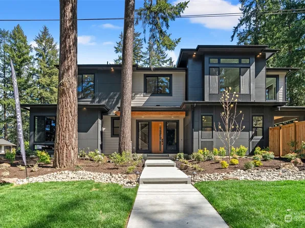 15303 SE 18th Street, Bellevue, WA 98007