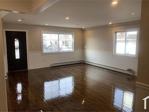3rd image of 13447 158th St #1