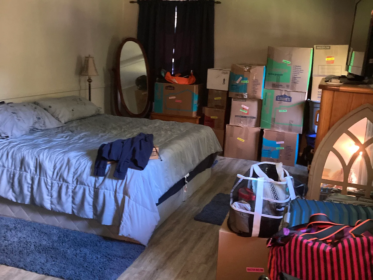 2 bed, $2,400 — Photo 4