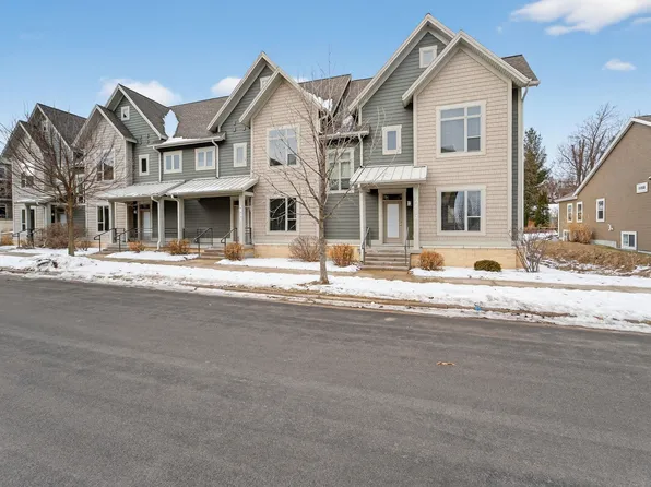 2817 No Oaks Rdg, Fitchburg, WI 53711