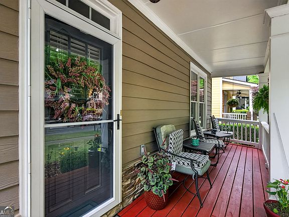 5th image of 9125 Loxford St
