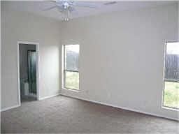 4th image of 228 Hardwicke Ln