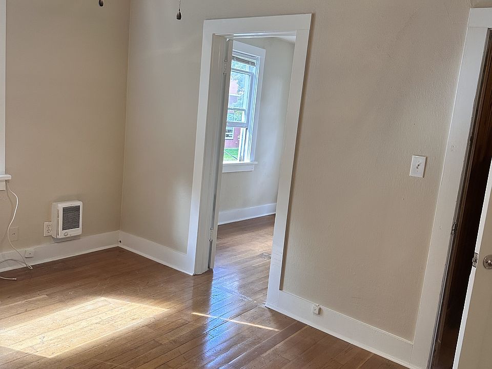 2nd image of 720 NW Georgia Ave #2-1