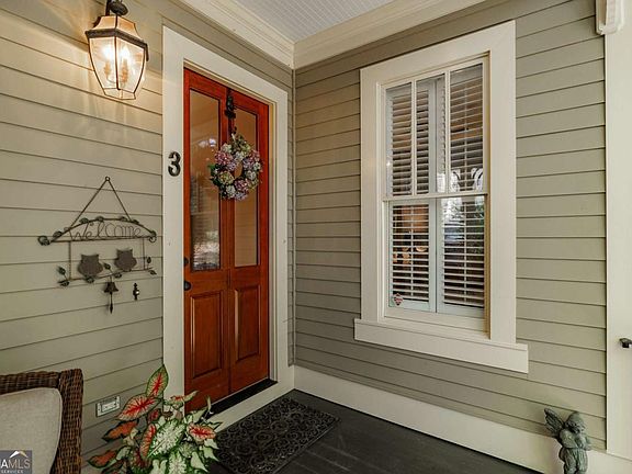 4th image of 3 Oak Grove Rd