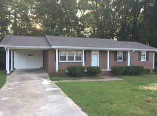 325 Kimbrell Rd, Taylors, SC 29687