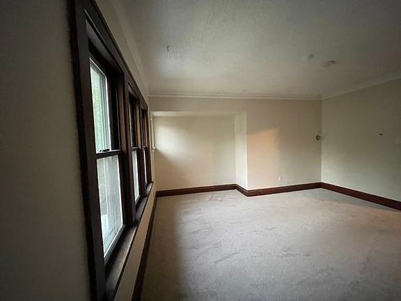3rd image of 1523 N 53rd St #4