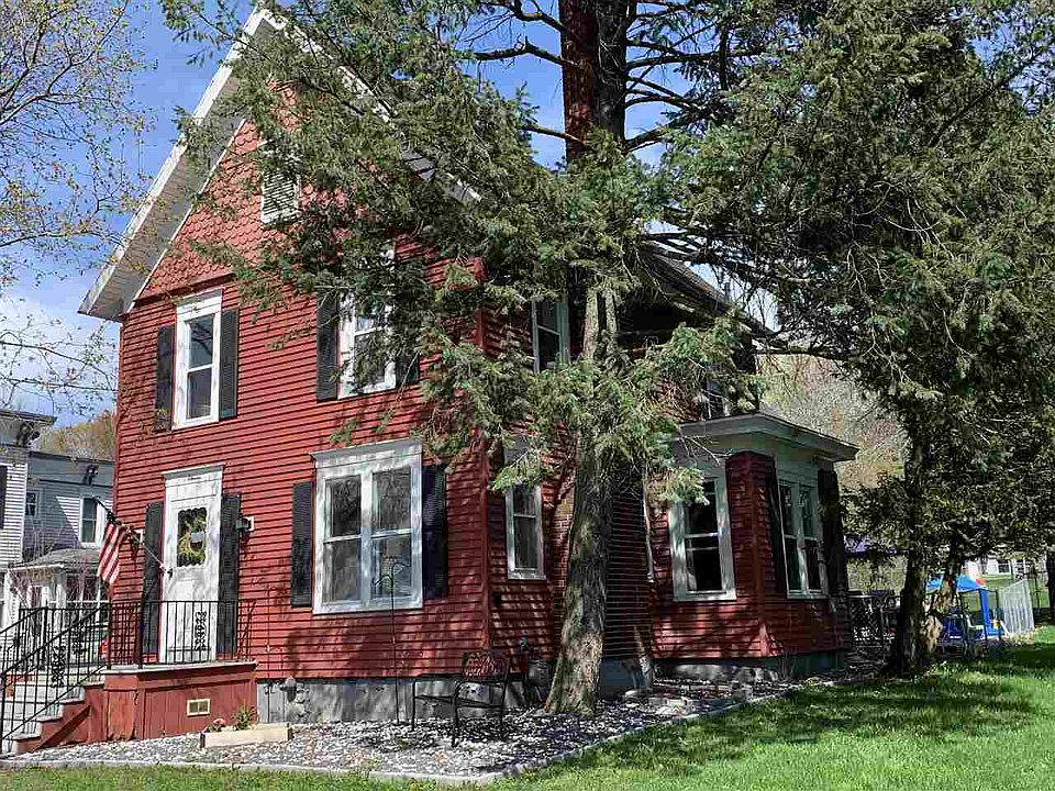 1st image of 11 Jay St