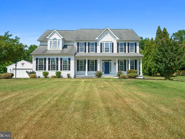 6915 Olive Damsel Ct, Hughesville, MD 20637